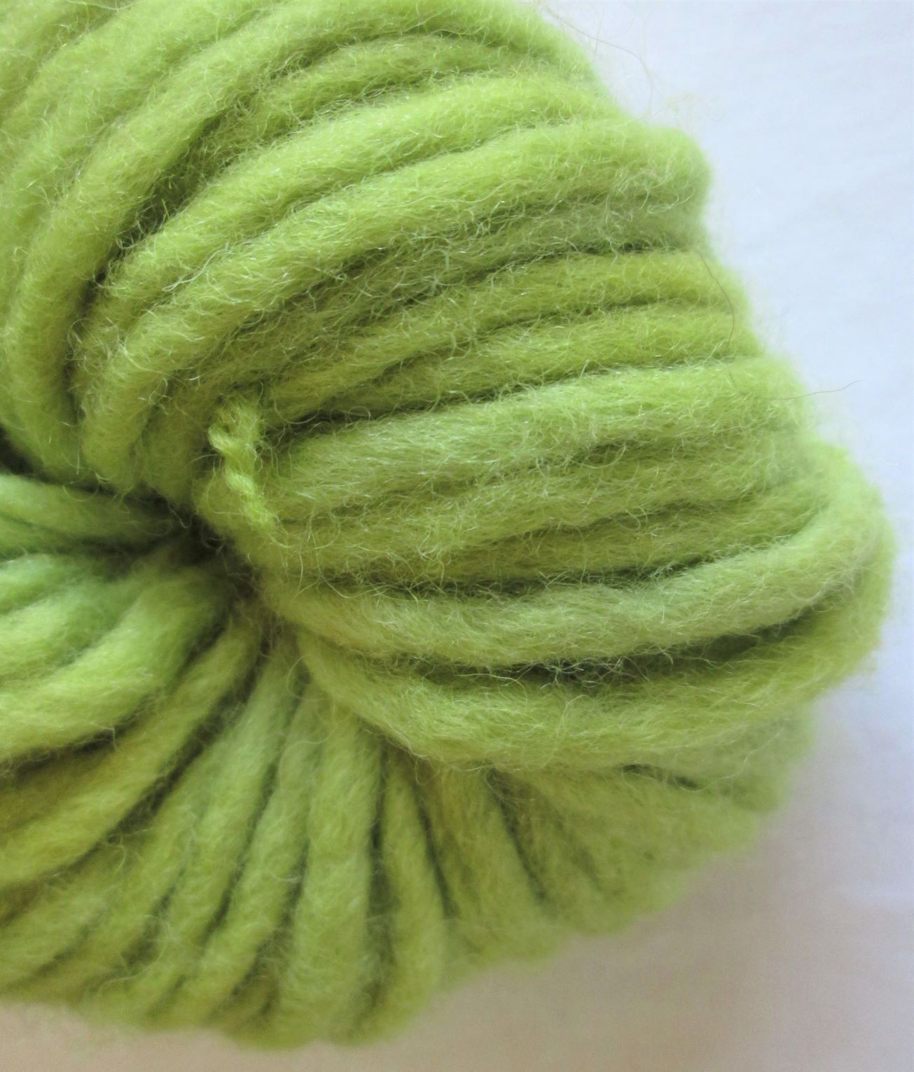 Bright Green Chunky British Shetland Yarn - Dorset Wool